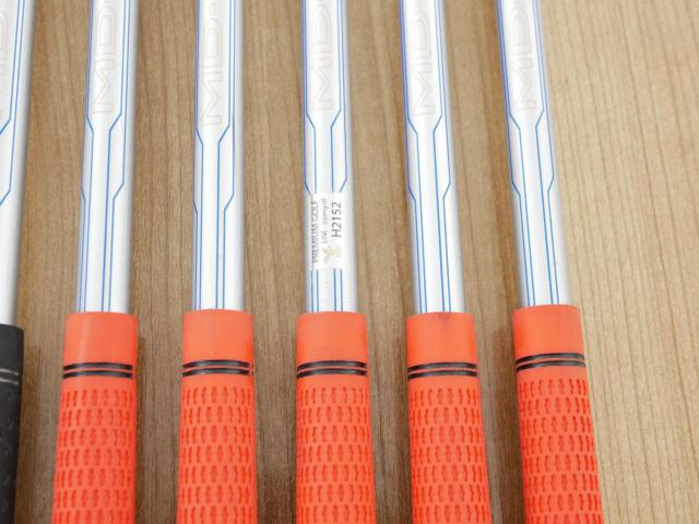 Iron set : Fourteen : ชุดเหล็ก Fourteen Gelong D (ใบใหญ่ ตีง่าย ไกล) มีเหล็ก 5-Pw (6 ชิ้น) ก้านกราไฟต์ Flex R