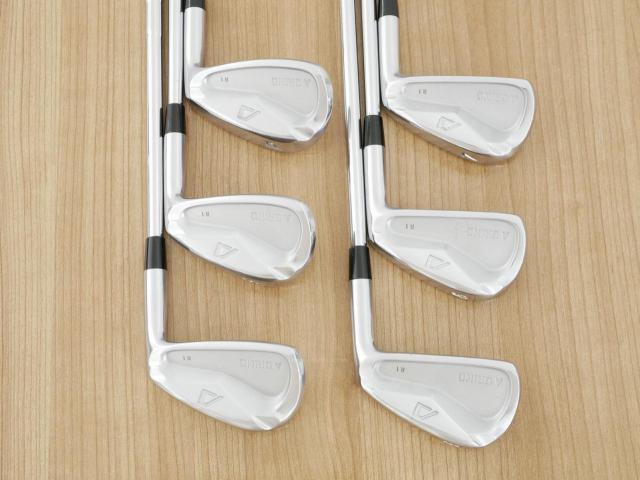 Iron set : Other Brand : ชุดเหล็ก A Grind R1 Forged (นุ่มมากๆ หายากมากๆ) มีเหล็ก 5-Pw (6 ชิ้น) ก้านเหล็ก KBS Tour 120 Flex X