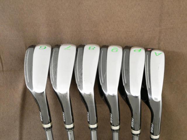 Iron set : PRGR : ชุดเหล็กกระเทย PRGR New Egg Iron (รุ่นปี 2017 ตีง่ายและไกลมาก) มีเหล็ก 6-Pw,Aw (6 ชิ้น) ก้านกราไฟต์ Flex R (M-37)