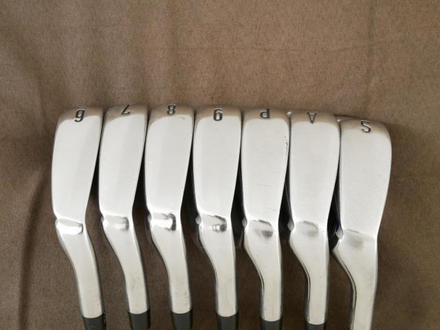 Iron set : Katana : ชุดเหล็ก Katana Sword ATC-589 (ตีง่าย ไกล) มีเหล็ก 6-Pw,Aw,Sw (7 ชิ้น) ก้าน Speeder 589 Flex SR