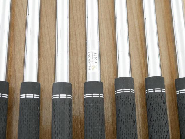 Iron set : Titleist : ชุดเหล็ก Titleist T400 (ออกปี 2023 ตีง่ายที่สุด ไกลที่สุด) มีเหล็ก 5-Pw,43 (7 ชิ้น) ก้านเหล็ก NS Pro 880 AMC Flex S