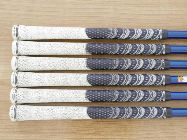 Iron set : Callaway : ชุดเหล็ก Callaway Steelhead XR (ปี 2017 ง่าย ไกล) มีเหล็ก 5-Pw (6 ชิ้น) ก้านกราไฟต์ Flex R