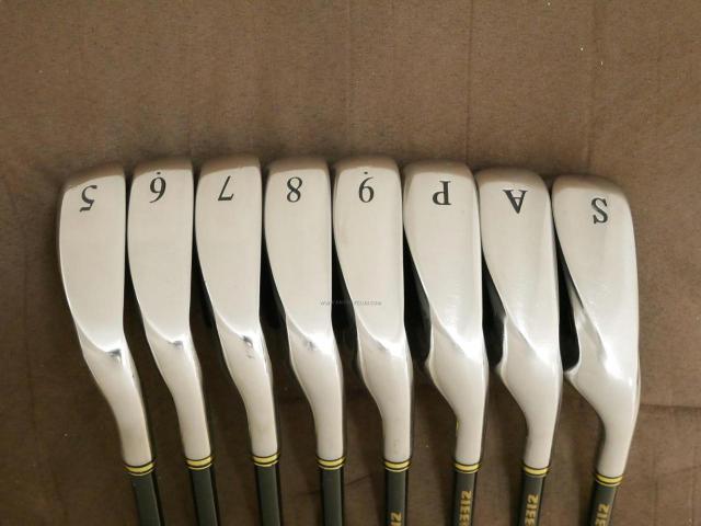 Iron set : XXIO : ชุดเหล็ก XXIO Prime 7 (รุ่นท๊อปสุด ตีง่าย ไกล) มีเหล็ก 5-Pw,Aw,Sw (8 ชิ้น) ก้านกราไฟต์ SP-700 Flex R
