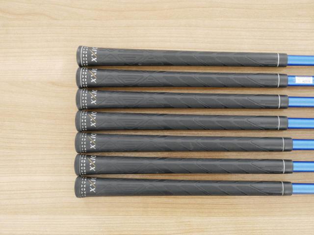 Iron set : XXIO : ชุดเหล็ก XXIO Cross (ออกปี 2019 ตีไกลที่สุดของที่สุดจาก XXIO หน้าเด้งสุดๆ) มีเหล็ก 7-Pw,Aw,Dw,Sw (7 ชิ้น ตีไกลกว่าปกติ 2 เบอร์) ก้านกราไฟต์ MH1000 Flex R