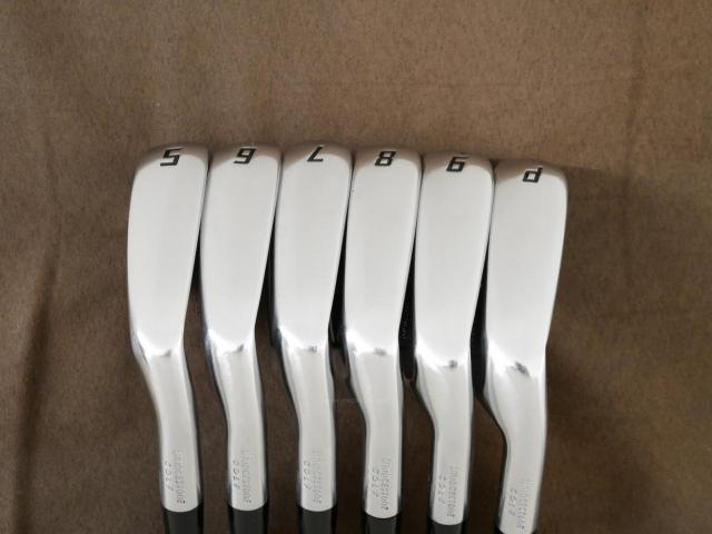 Iron set : Bridgestone : ชุดเหล็ก Bridgestone Tour B JGR HF2 Forged (รุ่นปี 2019 นุ่ม ไกล) มีเหล็ก 5-Pw (6 ชิ้น) ก้านกราไฟต์ Flex S
