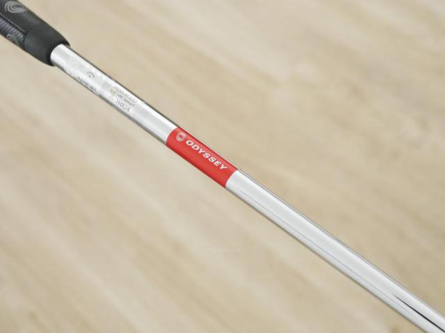 Putter : All : **ของใหม่ ยังไม่แกะพลาสติก** พัตเตอร์ Odyssey Microhinge 2-Ball V-Line (รุ่นล่าสุด ปี 2025) ยาว 34 นิ้ว