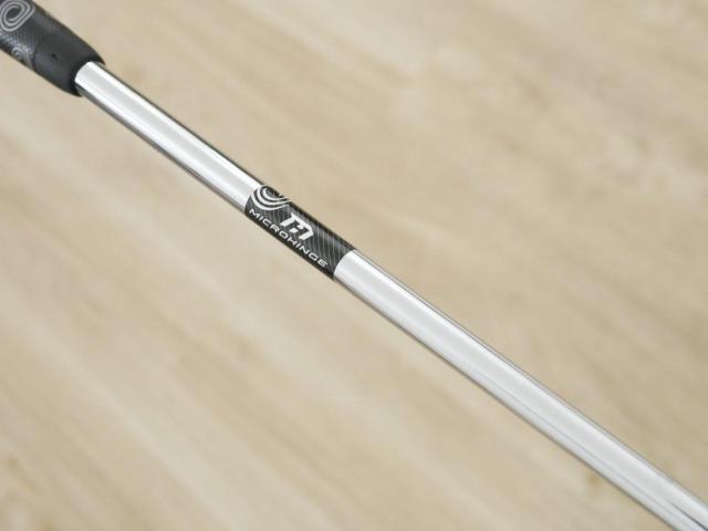 Putter : All : **ของใหม่ ยังไม่แกะพลาสติก** พัตเตอร์ Odyssey Microhinge 2-Ball V-Line (รุ่นล่าสุด ปี 2025) ยาว 34 นิ้ว