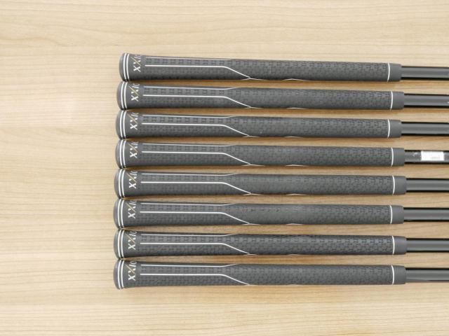 Iron set : XXIO : ชุดเหล็ก XXIO 7 (ตีง่ายมาก ไกล) มีเหล็ก 5-Pw,Aw,Sw (8 ชิ้น) ก้านกราไฟต์ MP-700 Flex R