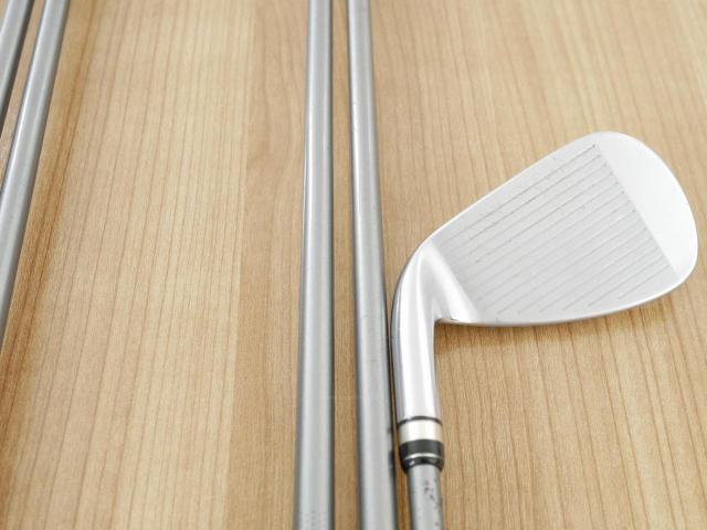 Iron set : PRGR : ชุดเหล็กกระเทย PRGR NEW Egg (ปี 2020 ตีง่ายและไกลมากๆ เด้งสุดๆ COR 0.82) มีเหล็ก 7-Pw,Aw (5 ชิ้น) ก้านกราไฟต์ M-37 Flex R