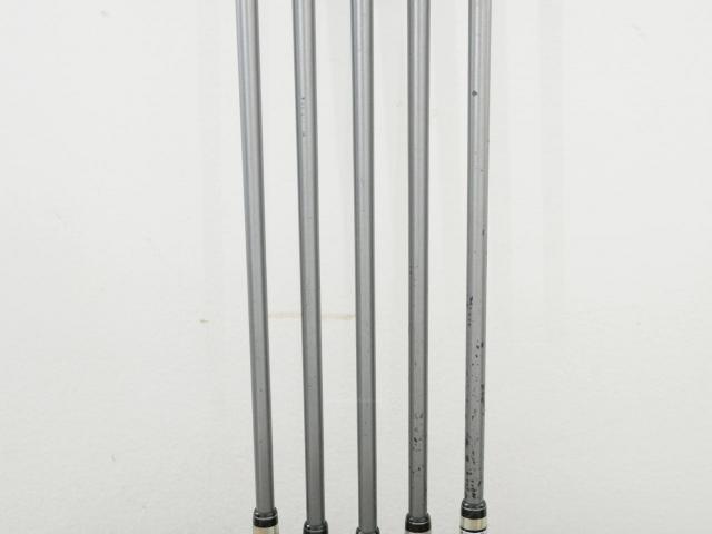 Iron set : PRGR : ชุดเหล็กกระเทย PRGR NEW Egg (ปี 2020 ตีง่ายและไกลมากๆ เด้งสุดๆ COR 0.82) มีเหล็ก 7-Pw,Aw (5 ชิ้น) ก้านกราไฟต์ M-37 Flex R