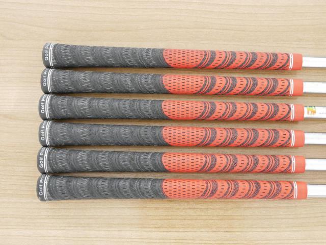 Iron set : Callaway : ชุดเหล็ก Callaway Mavrik MAX (ออกปี 2020 ตีง่าย ไกลมากๆ) มีเหล็ก 6-Pw,Gw (6 ชิ้น) ก้านเหล็ก NS Pro Zelos 7 Flex S