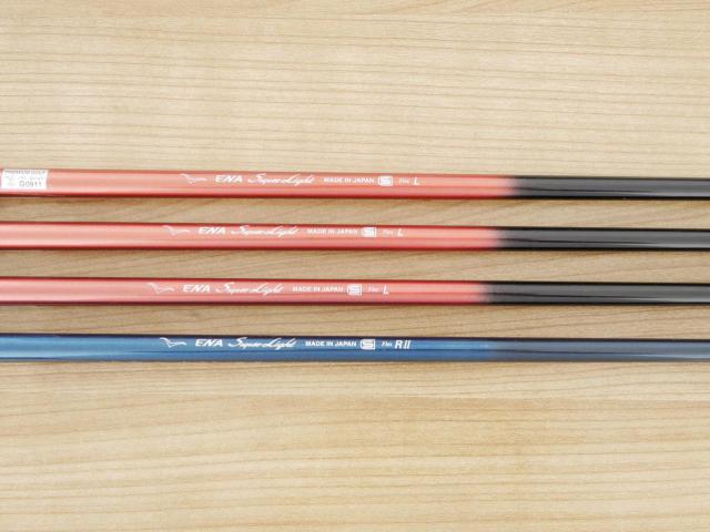 Lady club : All : ชุดเหล็ก ENA Super Light (หน้าเด้ง เบามาก อ่อน เหมาะกับซีเนียร์) มีเหล็ก 8-Pw,Aw (4 ชิ้น) ก้านกราไฟต์ Flex L