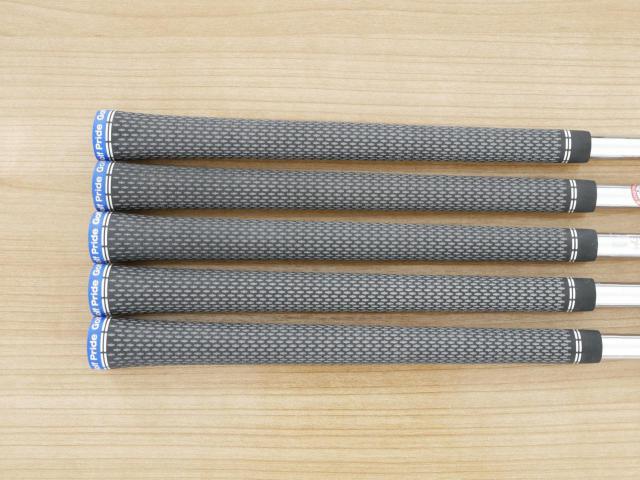 Iron set : Taylormade : ชุดเหล็ก Taylormade Qi (รุ่นล่าสุด ออกปี 2024 Japan Spec.) มีเหล็ก 6-Pw (5 ชิ้น) ก้านเหล็ก NS Pro 820GH Flex R