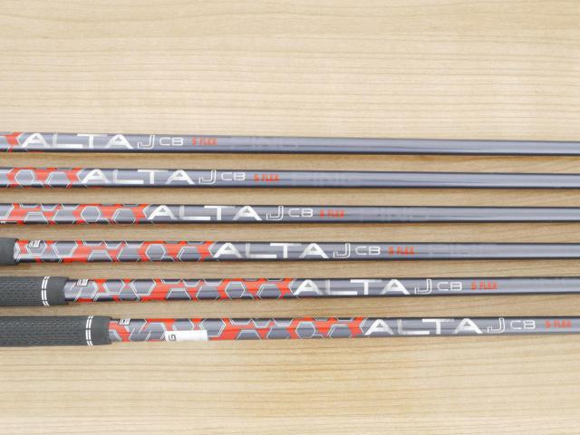 Iron set : Ping : ชุดเหล็ก Ping G710 (รุ่นปี 2021 Japan Spec. ใบใหญ่ ง่ายที่สุด ไกลที่สุดของ Ping) มีเหล็ก 5-Pw (6 ชิ้น) ก้านกราไฟต์ Ping ALTA J CB Flex S