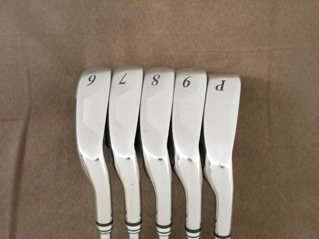 Iron set : XXIO : ชุดเหล็ก XXIO 7 (ตีง่ายมาก ไกล) มีเหล็ก 6-Pw (5 ชิ้น) ก้านเหล็ก NS Pro 920 Flex R