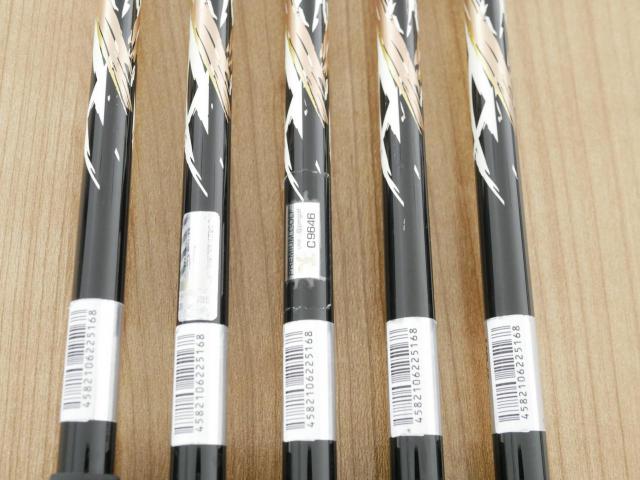 Iron set : Other Brand : ชุดเหล็ก Ryoma DSI (ตีง่ายมาก ไกลมากๆ หายากสุดๆ) มีเหล็ก 6-Pw (5 ชิ้น) ก้านตัวท็อป RYOMA BEYOND POWER IRON FLEX ∞