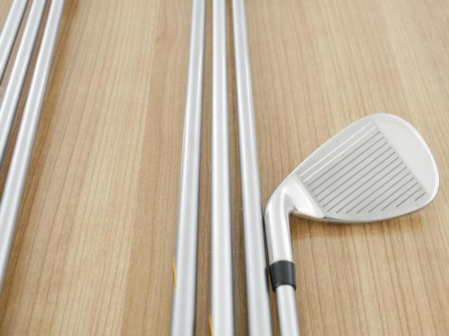 Iron set : Callaway : ชุดเหล็ก Callaway Mavrik (ปี 2020 ตีง่าย ไกลมากๆ) มีเหล็ก 5-Pw,Aw (7 ชิ้น) ก้านกราไฟต์ Mitsubishi Diamana 50 Flex S