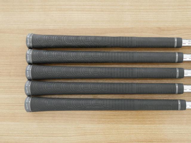 Iron set : Mizuno : ชุดเหล็ก Mizuno GX Forged (ปี 2019) มีเหล็ก 6-Pw (5 ชิ้น) ก้านเหล็ก NS Pro 950 HT Flex R