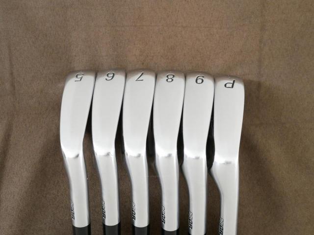 Iron set : PRGR : ชุดเหล็ก PRGR RS Forged (ออกปี 2019 นุ่มมากๆ) มีเหล็ก 5-Pw (6 ชิ้น) ก้านกราไฟต์ Mitsubishi Diamana Flex R