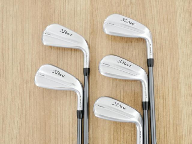 Lady club : All : ชุดเหล็ก Titleist T350 Forged (รุ่นใหม่ล่าสุด ออกปี 2025) มีเหล็ก 7-Pw,48 (5 ชิ้น) ก้านกราไฟต์ Mitsubishi MMT 55 Flex R3 (Lady)