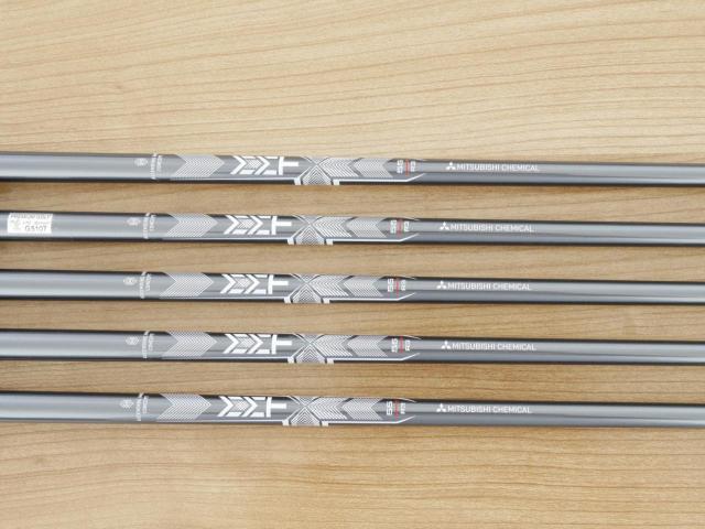 Lady club : All : ชุดเหล็ก Titleist T350 Forged (รุ่นใหม่ล่าสุด ออกปี 2025) มีเหล็ก 7-Pw,48 (5 ชิ้น) ก้านกราไฟต์ Mitsubishi MMT 55 Flex R3 (Lady)
