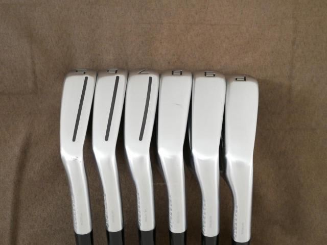 Iron set : Taylormade : ชุดเหล็ก Taylormade P790 (ตัวท้อปสุด ล่าสุด ออกปี 2025 Japan Spec.) มีเหล็ก 5-Pw (6 ชิ้น) ก้านเหล็ก NS Pro Modus 105 Flex S