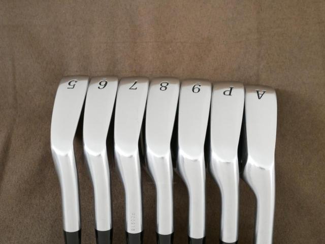 Iron set : Epon : ชุดเหล็ก EPON AF-303 Forged มีเหล็ก 5-Pw,Aw (7 ชิ้น) ก้านเหล็ก Flex S