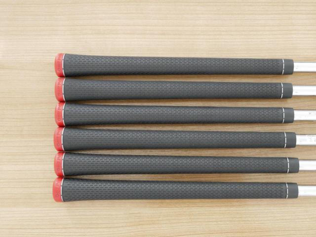 Iron set : Titleist : ชุดเหล็ก Titleist VG3 Forged (Japan Spec. นุ่มแน่น) มีเหล็ก 5-Pw (6 ชิ้น) ก้านเหล็ก Dynamic Gold AMT S200