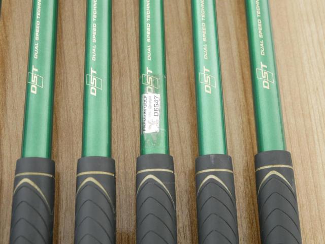 Iron set : XXIO : ชุดเหล็ก XXIO Prime 8 (รุ่นท๊อปสุด ออกปี 2015 ตีง่าย ไกล) มีเหล็ก 5-Pw (6 ชิ้น) ก้านกราไฟต์ SP-800 Flex R