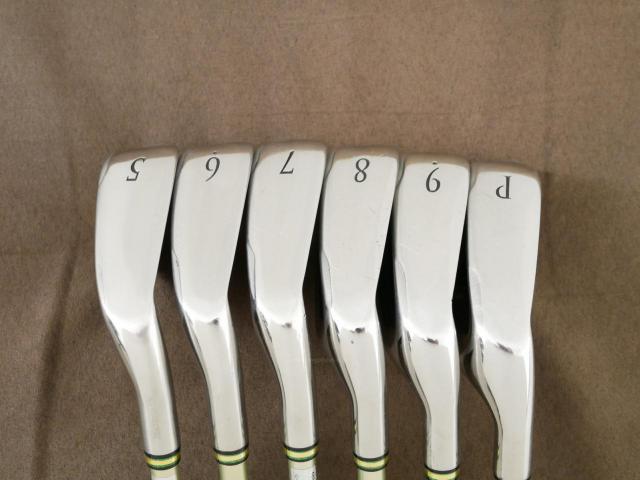 Iron set : XXIO : ชุดเหล็ก XXIO Prime 8 (รุ่นท๊อปสุด ออกปี 2015 ตีง่าย ไกล) มีเหล็ก 5-Pw (6 ชิ้น) ก้านกราไฟต์ SP-800 Flex R