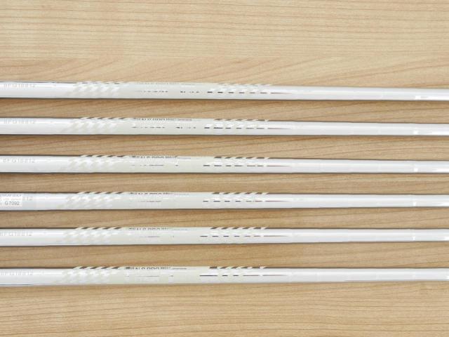 Iron set : PRGR : ชุดเหล็ก PRGR RS Forged (นุ่มมากๆ) มีเหล็ก 5-Pw (6 ชิ้น) ก้านเหล็ก NS Pro 95 Flex S (M-43)