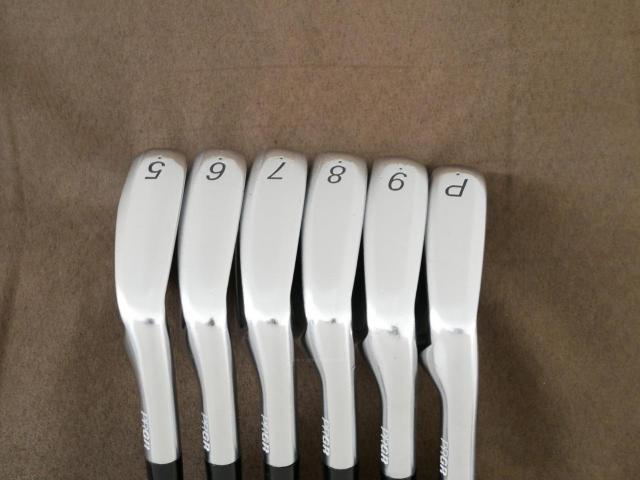 Iron set : PRGR : ชุดเหล็ก PRGR RS Forged (นุ่มมากๆ) มีเหล็ก 5-Pw (6 ชิ้น) ก้านเหล็ก NS Pro 95 Flex S (M-43)