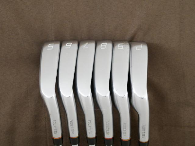 Iron set : Fourteen : ชุดเหล็ก Fourteen PC-555 (ตีง่าย ไกล) มีเหล็ก 5-Pw (6 ชิ้น) ก้านเหล็ก NS Pro 950 Flex S