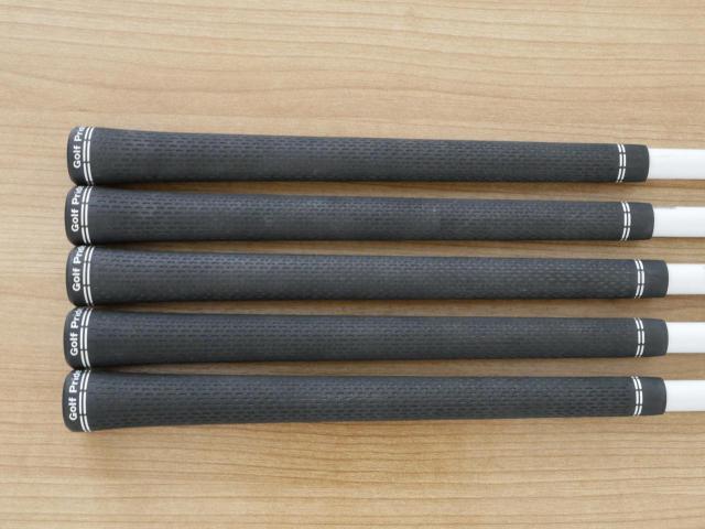 Iron set : Yamaha : ชุดเหล็ก Yamaha RMX VD40 (ออกปี 2022 ตีไกลและง่ายมากๆๆ ค่า MOI สูงสุด) มีเหล็ก 6-Pw (5 ชิ้น) ก้านกราไฟต์ Mitsubishi Diamana YR i50 Flex R
