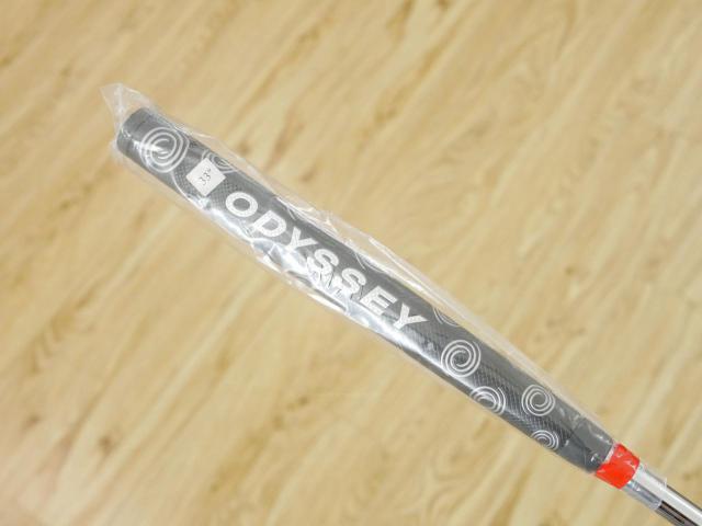 Putter : All : **ของใหม่ ยังไม่แกะพลาสติก** พัตเตอร์ Odyssey Microhinge DW (รุ่นล่าสุด ปี 2025) ยาว 33 นิ้ว