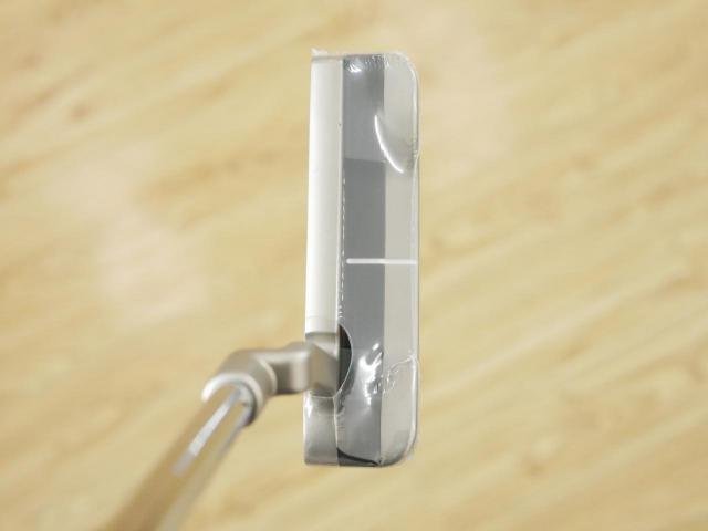 Putter : All : **ของใหม่ ยังไม่แกะพลาสติก** พัตเตอร์ Odyssey Microhinge #1 (รุ่นล่าสุด ปี 2025) ยาว 33 นิ้ว