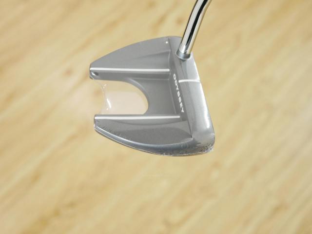 Putter : All : **ของใหม่ ยังไม่แกะพลาสติก** พัตเตอร์ Odyssey DFX V-Line Fang (รุ่นปี 2025) ยาว 33 นิ้ว