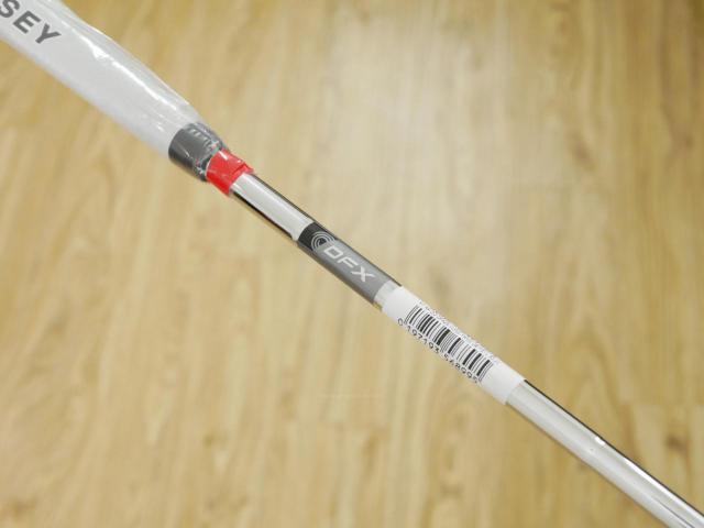 Putter : All : **ของใหม่ ยังไม่แกะพลาสติก** พัตเตอร์ Odyssey DFX V-Line Fang (รุ่นปี 2025) ยาว 33 นิ้ว