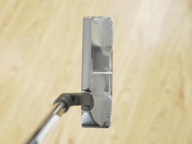 Putter : All : **ของใหม่ ยังไม่แกะพลาสติก** พัตเตอร์ Taylormade TP Black Collection Juno 1 (รุ่นปี 2024) ก้าน KBS Putter 120 ยาว 35 นิ้ว