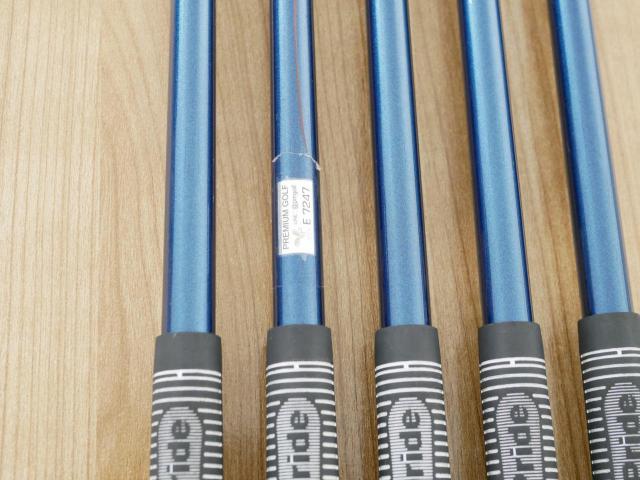 Iron set : Other Brand : ชุดเหล็ก ENA Super Light (หน้าเด้ง เบามาก อ่อน เหมาะกับซีเนียร์) มีเหล็ก 7-Pw,Aw (5 ชิ้น) ก้านกราไฟต์ Flex R
