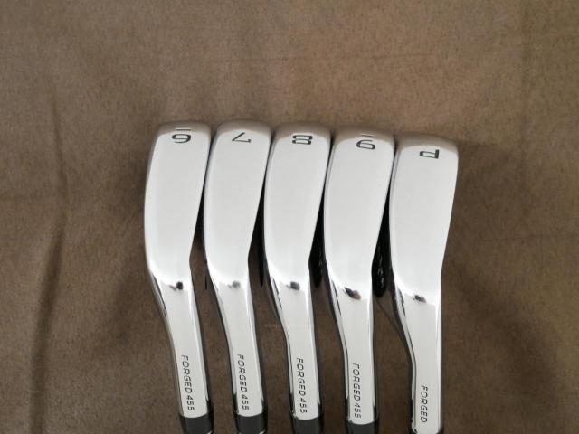 Iron set : Callaway : ชุดเหล็ก Callaway Paradym (รุ่นปี 2023 Japan Spec.) มีเหล็ก 6-Pw (5 ชิ้น) ก้านเหล็ก NS Pro 950 NEO Flex S