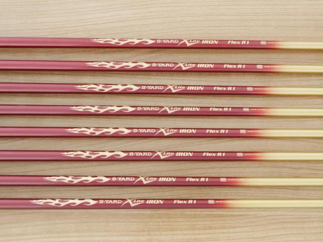 Iron set : Other Brand : ชุดเหล็ก S-Yard X-Lite (เหมาะกับซีเนียร์) มีเหล็ก 5-Pw,Aw,Sw (8 ชิ้น) ก้านกราไฟต์ Flex R1
