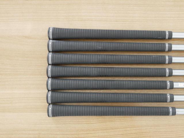Iron set : Other Brand : ชุดเหล็ก Srixon ZX4 MK II (รุ่นปี 2023 ตีง่าย ไกล) มีเหล็ก 4-Pw (7 ชิ้น) ก้านกราไฟต์ Mitsubishi Diamana ZX-II 60 Flex S