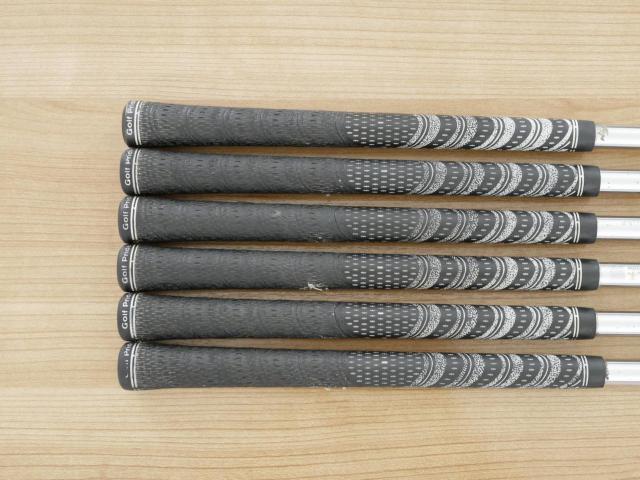 Iron set : Titleist : ชุดเหล็ก Titleist 716 T-MB Forged (ออกปี 2016) มีเหล็ก 5-Pw (6 ชิ้น) ก้านเหล็ก NS Pro 950 Flex S