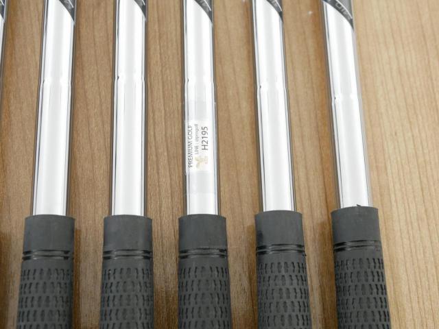 Iron set : Taylormade : ชุดเหล็ก Taylormade P770 Forged (รุ่นล่าสุด ออกปี 2024 นุ่ม แน่น) มีเหล็ก 5-Pw (6 ชิ้น) ก้านเหล็ก Dynamic Gold 115 MID S200