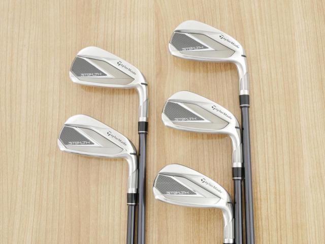 Iron set : Taylormade : ชุดเหล็ก Taylormade Stealth (ออกปี 2022 Japan Spec.) มีเหล็ก 6-Pw (5 ชิ้น) ก้านกราไฟต์ Mitsubishi Tensei TM60 Flex R