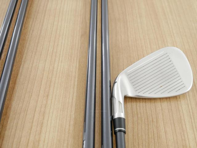 Iron set : Taylormade : ชุดเหล็ก Taylormade Stealth (ออกปี 2022 Japan Spec.) มีเหล็ก 6-Pw (5 ชิ้น) ก้านกราไฟต์ Mitsubishi Tensei TM60 Flex R