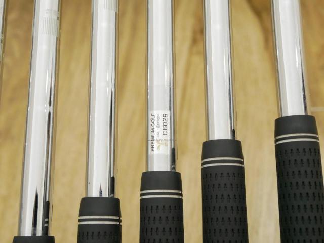 Iron set : Ping : ชุดเหล็ก Ping G700 (ปี 2019 Japan Spec. ใบใหญ่ ง่ายที่สุด ไกลที่สุดของ Ping) มีเหล็ก 5-Pw (6 ชิ้น) ก้านเหล็ก NS Pro 950 Flex S