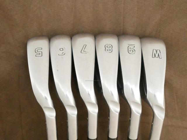 Iron set : Ping : ชุดเหล็ก Ping G700 (ปี 2019 Japan Spec. ใบใหญ่ ง่ายที่สุด ไกลที่สุดของ Ping) มีเหล็ก 5-Pw (6 ชิ้น) ก้านเหล็ก NS Pro 950 Flex S