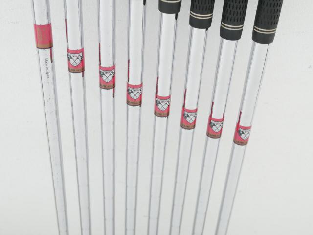 Iron set : Taylormade : ชุดเหล็ก Taylormade R7 TP มีเหล็ก 3-Pw (8 ชิ้น) ก้านเหล็ก NS Pro 950 Flex S